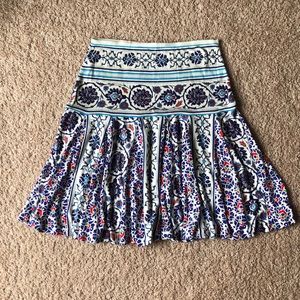EUC Diane Von Furstenberg skirt.